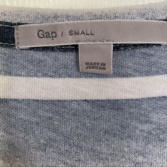 Gap Scoop Rolled Neck Short Sleeve Tee, Small - Picture 14 of 16
